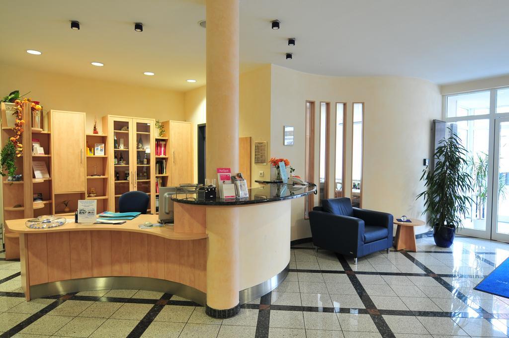 Akzent Hotel Stadt Schluechtern ***S Екстериор снимка