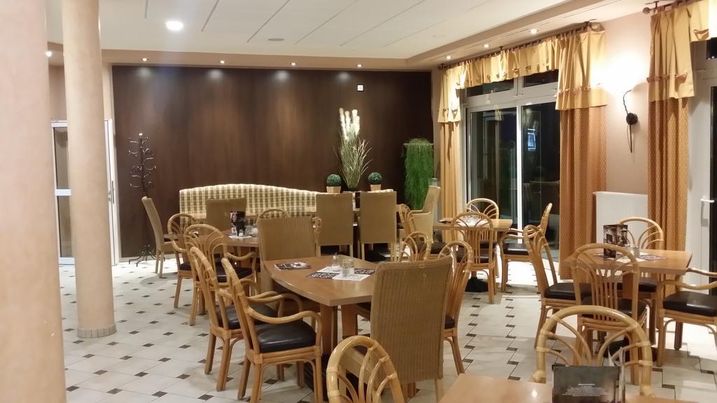 Akzent Hotel Stadt Schluechtern ***S Екстериор снимка